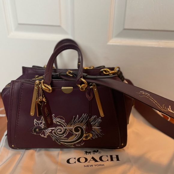 Coach x Chelsea Champlain Dreamer and matching novelty strap in plum - Picture 16 of 16